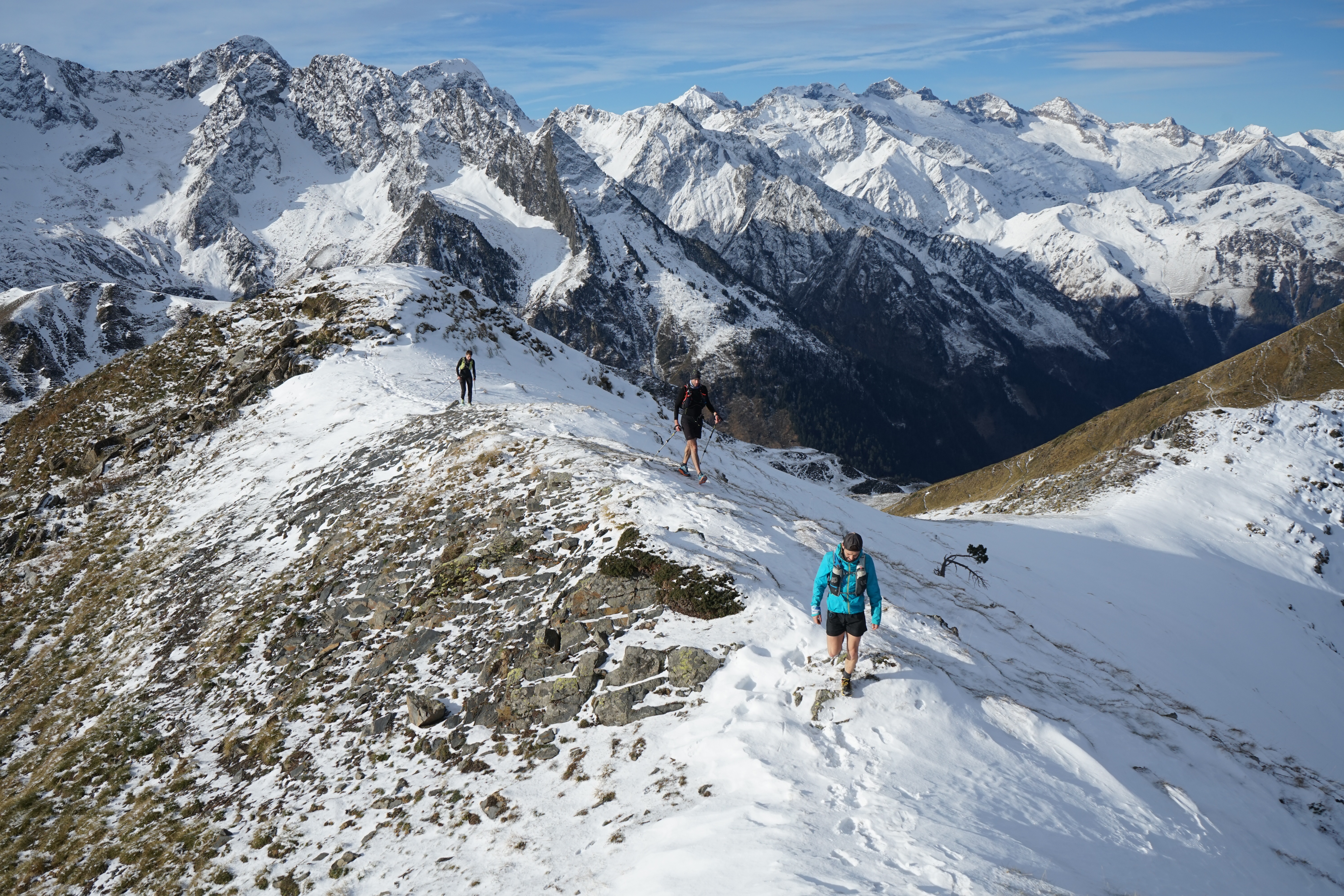 Pic de l’Entécade (2266 m) et soum de l’Escalette (2466 m) depuis l’Ermita de Mair de Diu