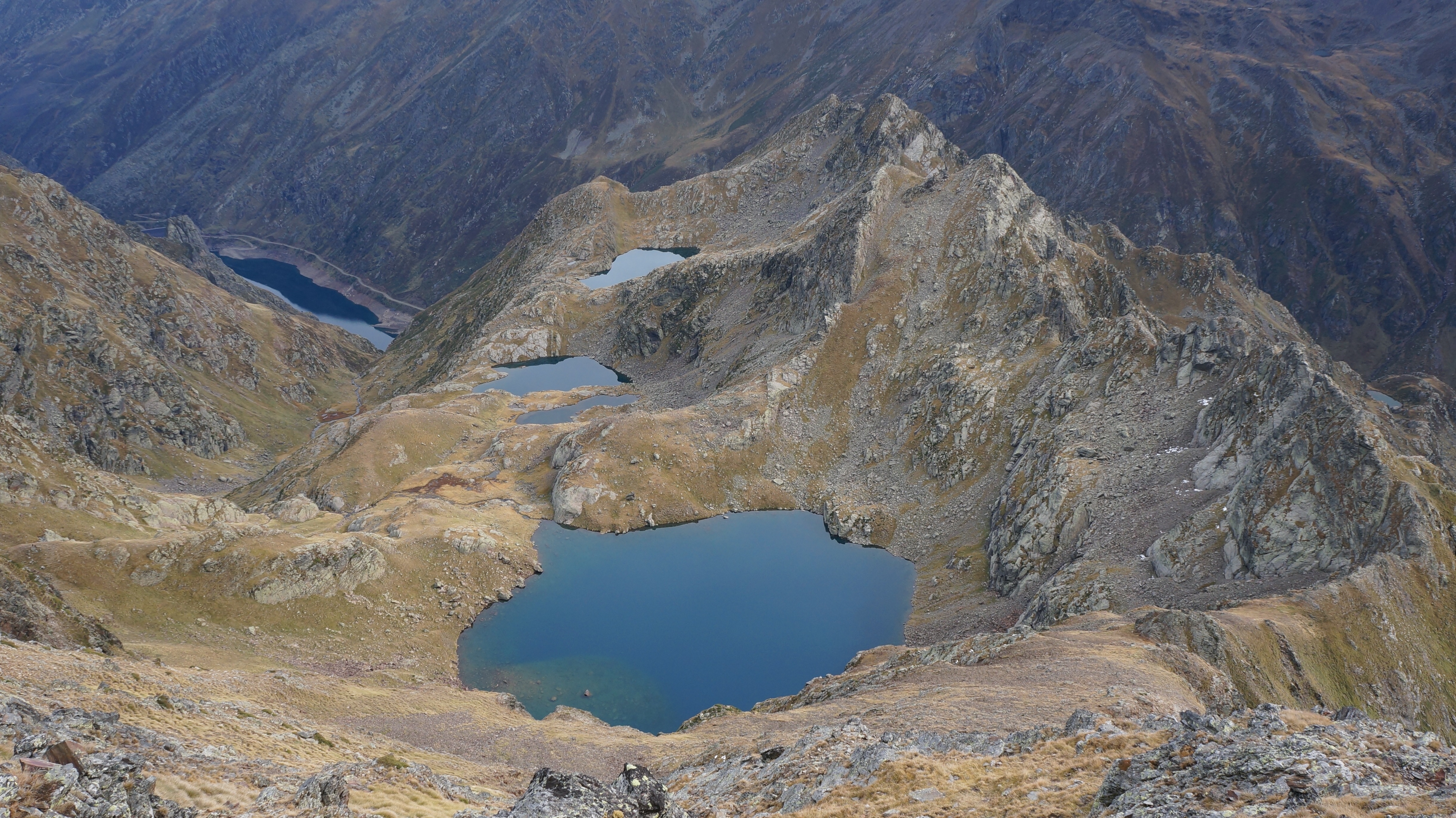 Pointe de Roumazet (2842 m) depuis le barrage de Soulcem