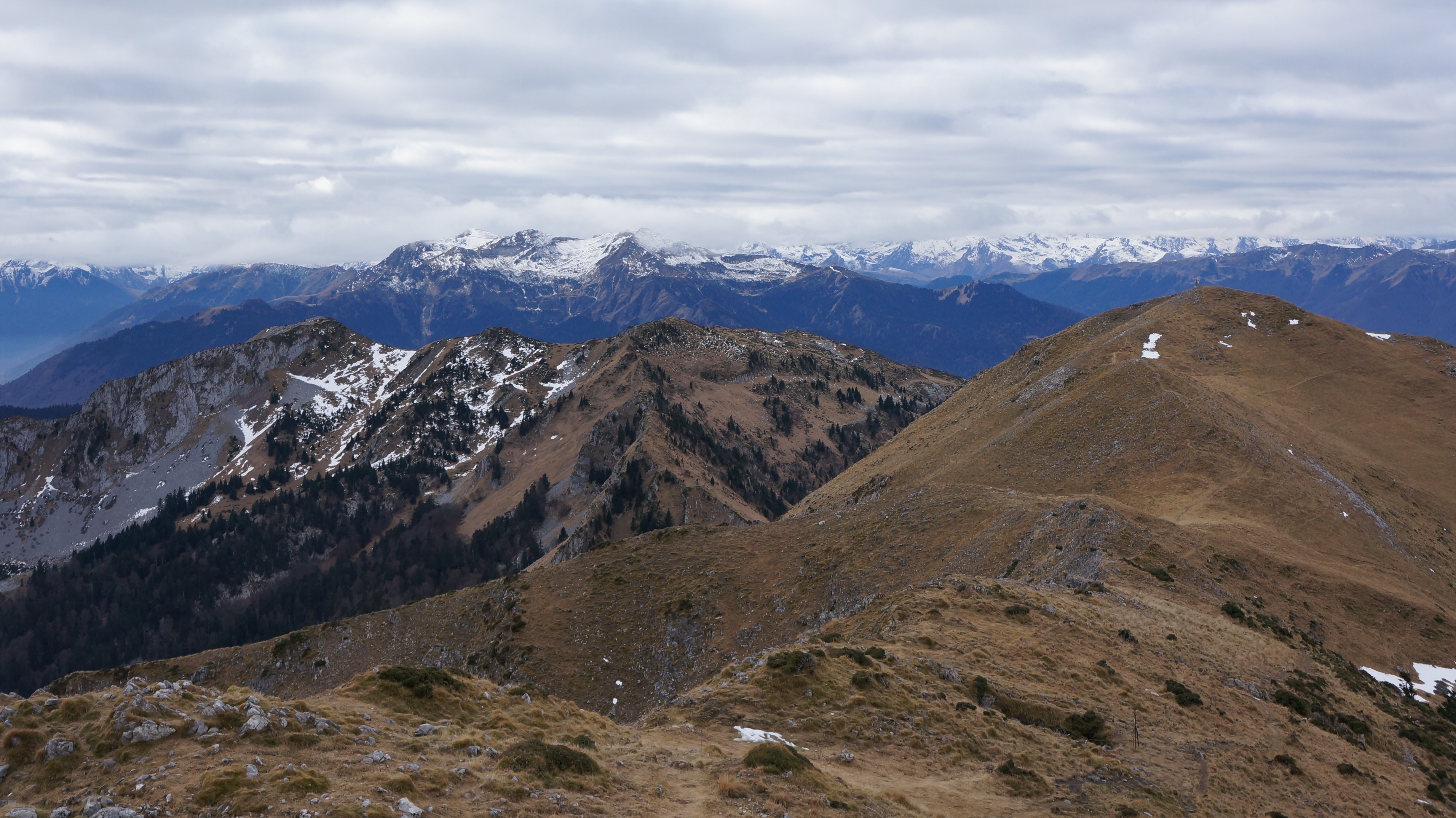 Pic de Cagire (1912 m) – Pic du Gar (1785 m) depuis le col de Mente