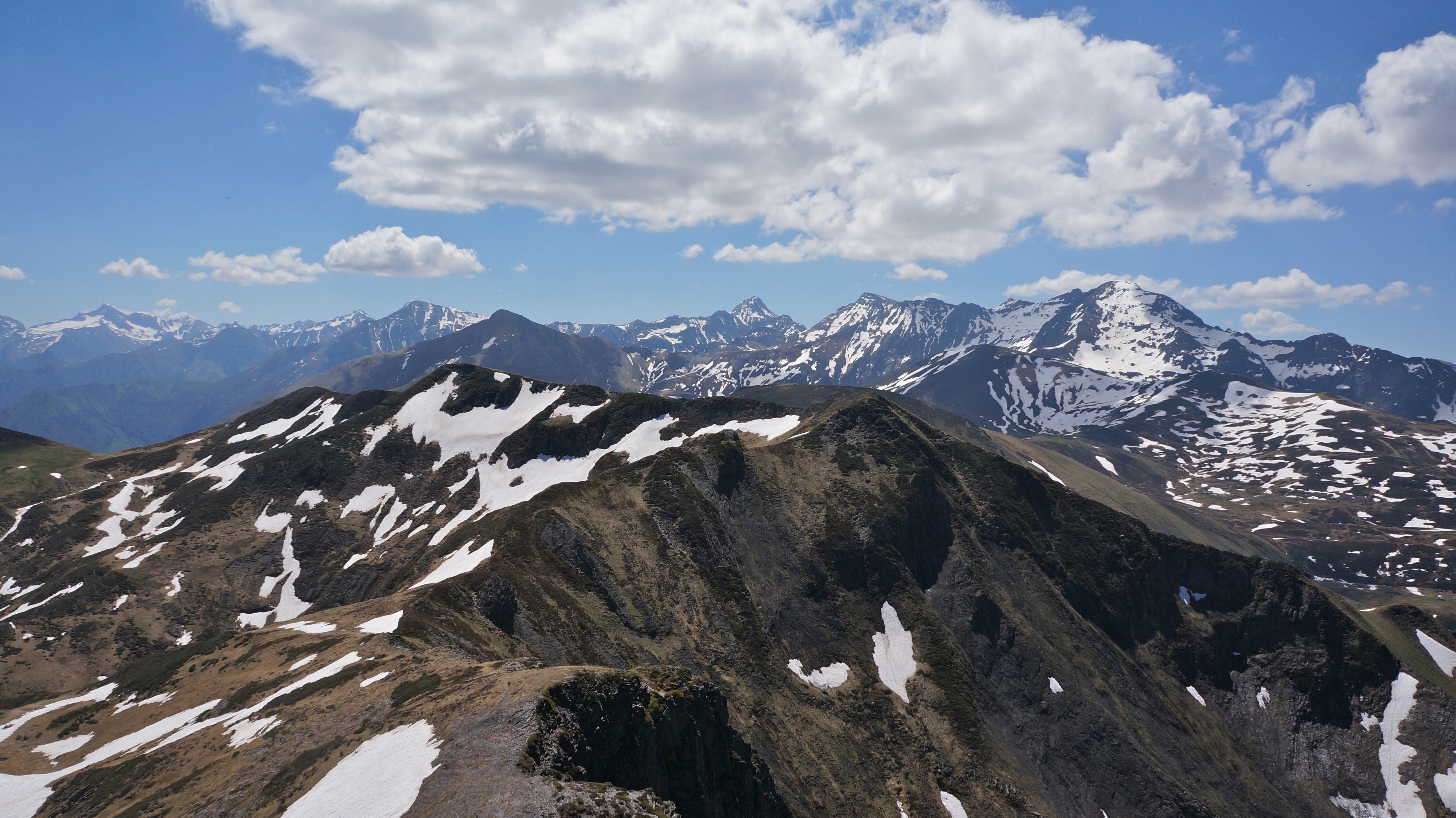 Pic de Pale Bidau (1936 m) – Cap de Gauch (2148 m) – Pic de Crabère (2629 m) depuis Melles