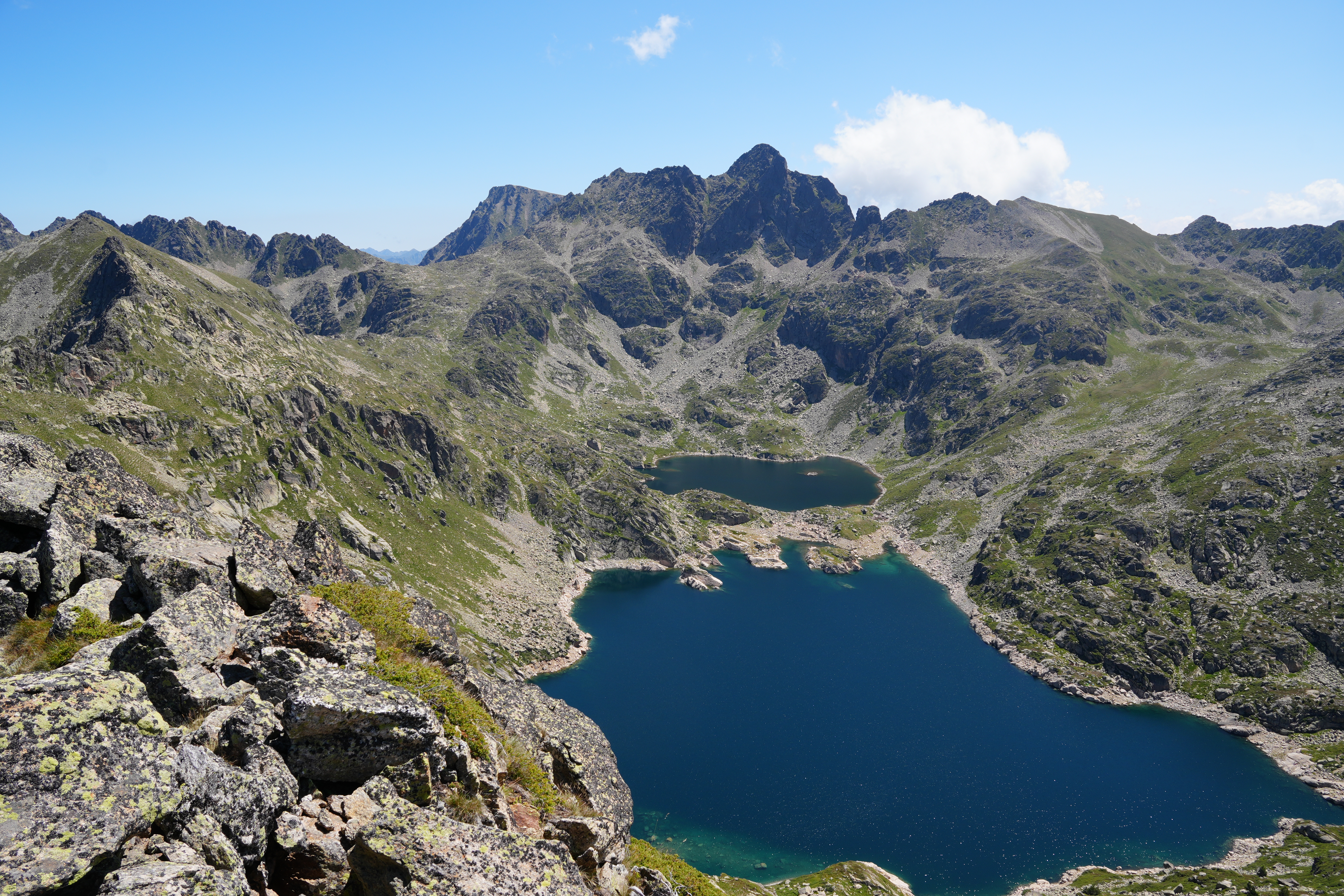 Estanys de Juclar et pic d'Escobes