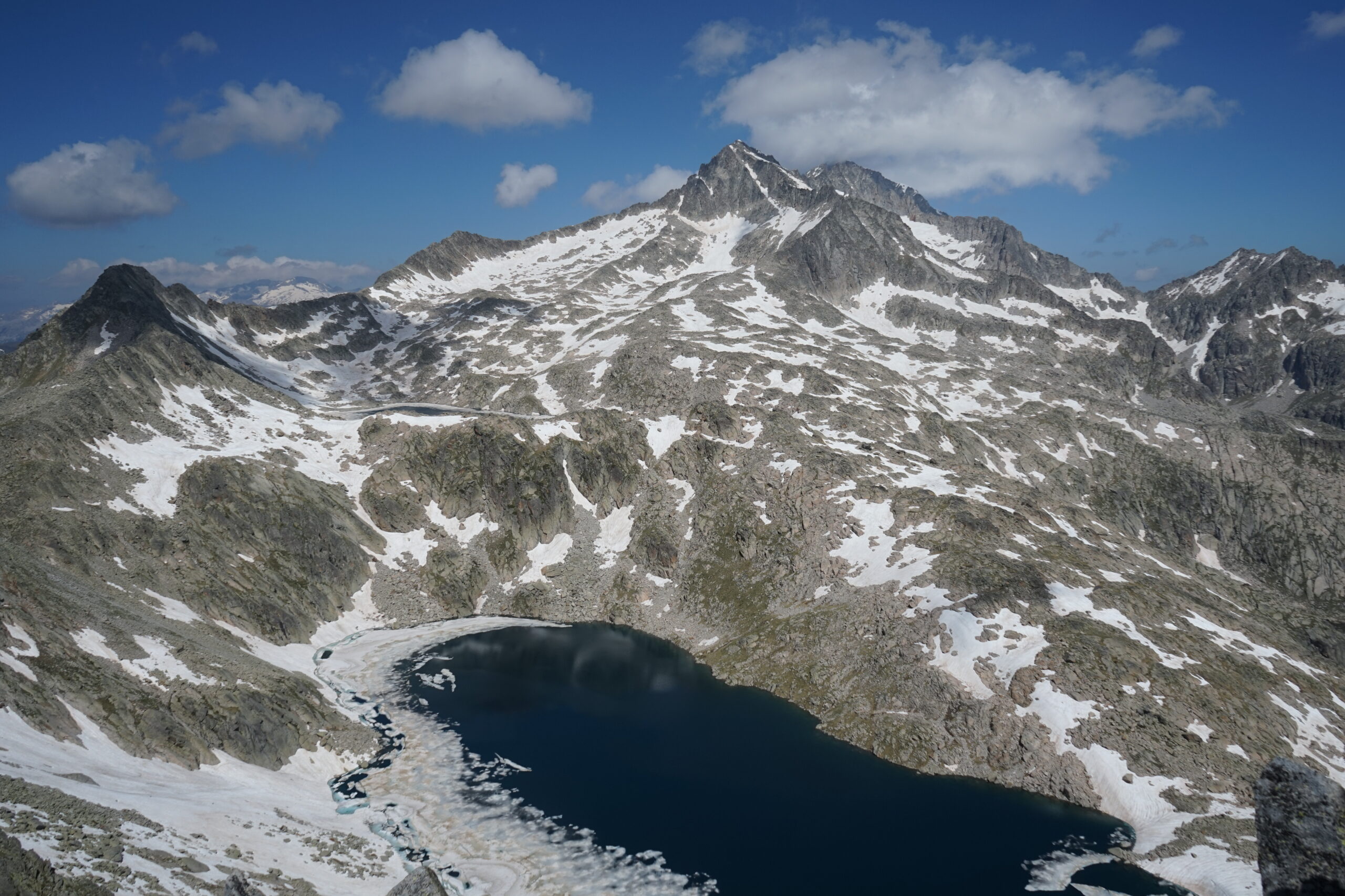 Pico Russel et estany Negre