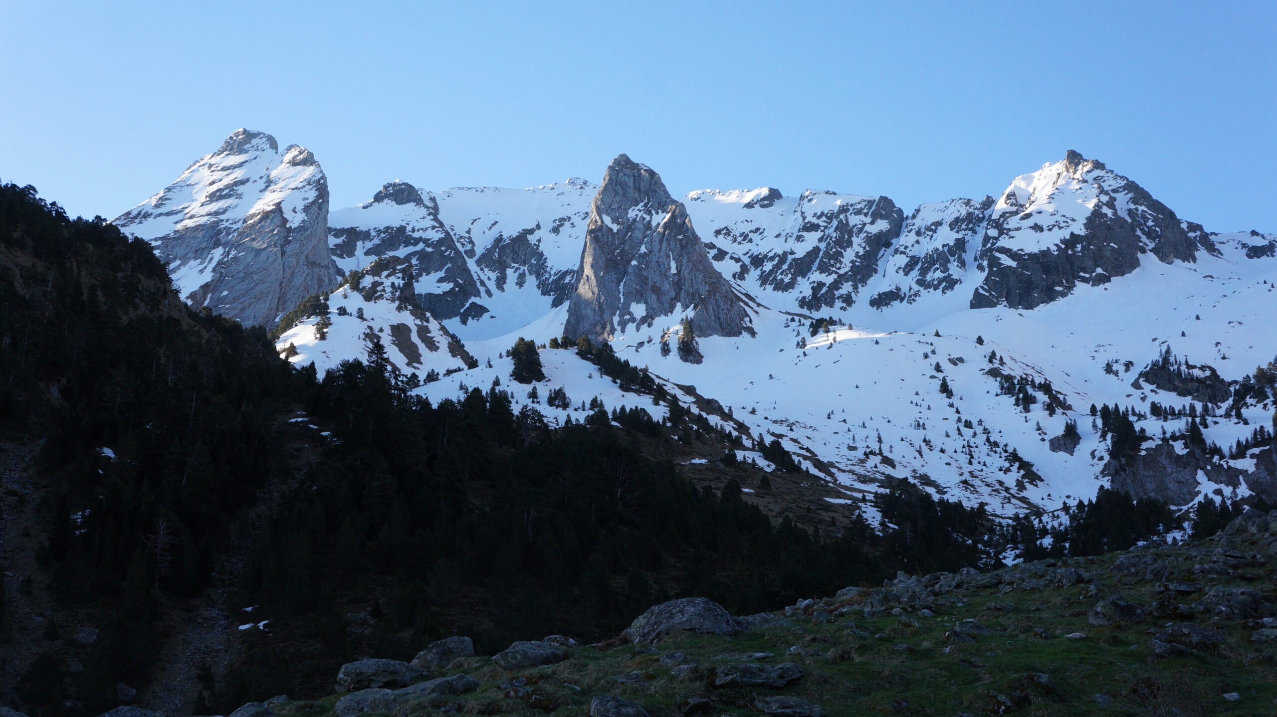 Tuc des Hemnes au centre