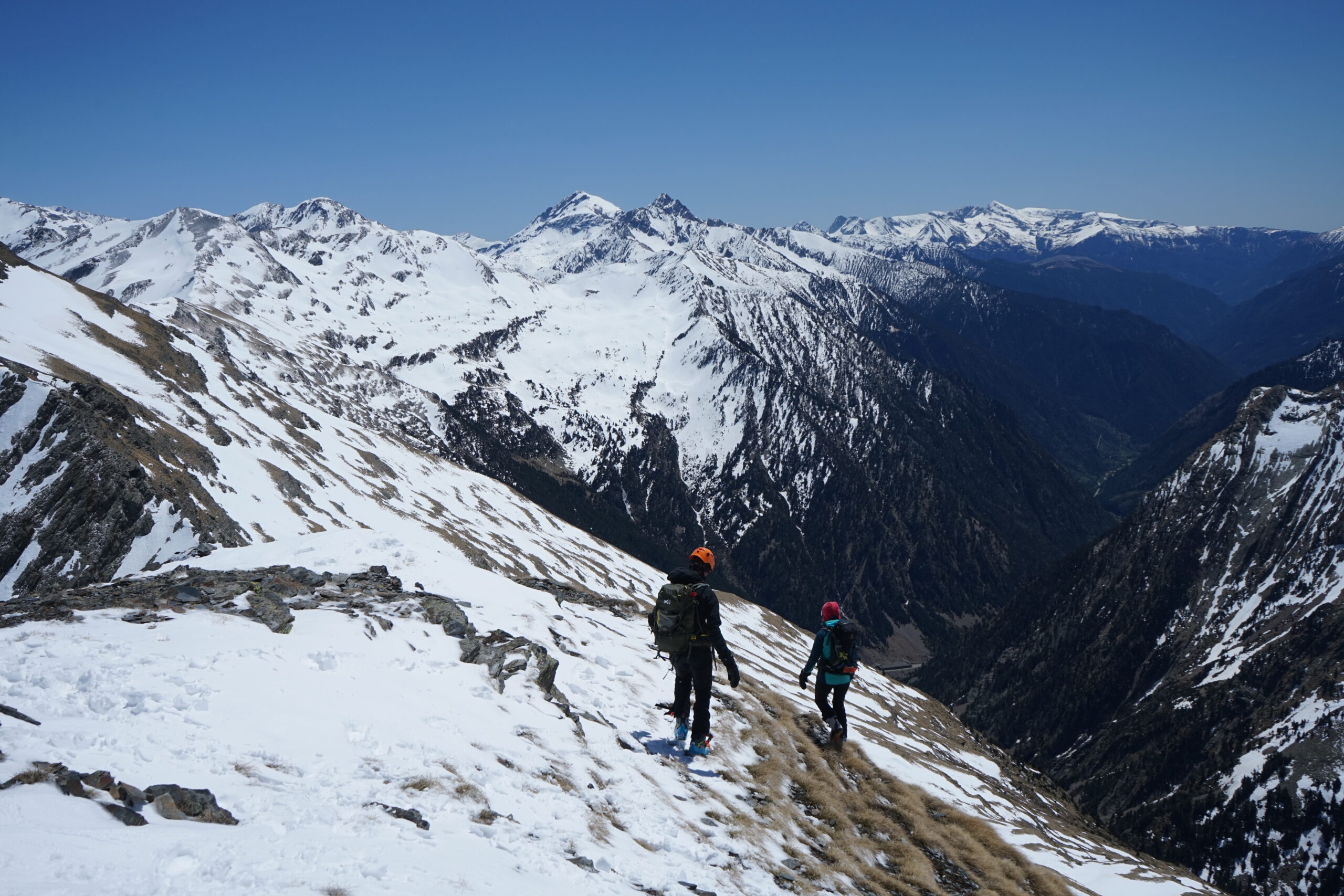 Descente du pic des Marioules
