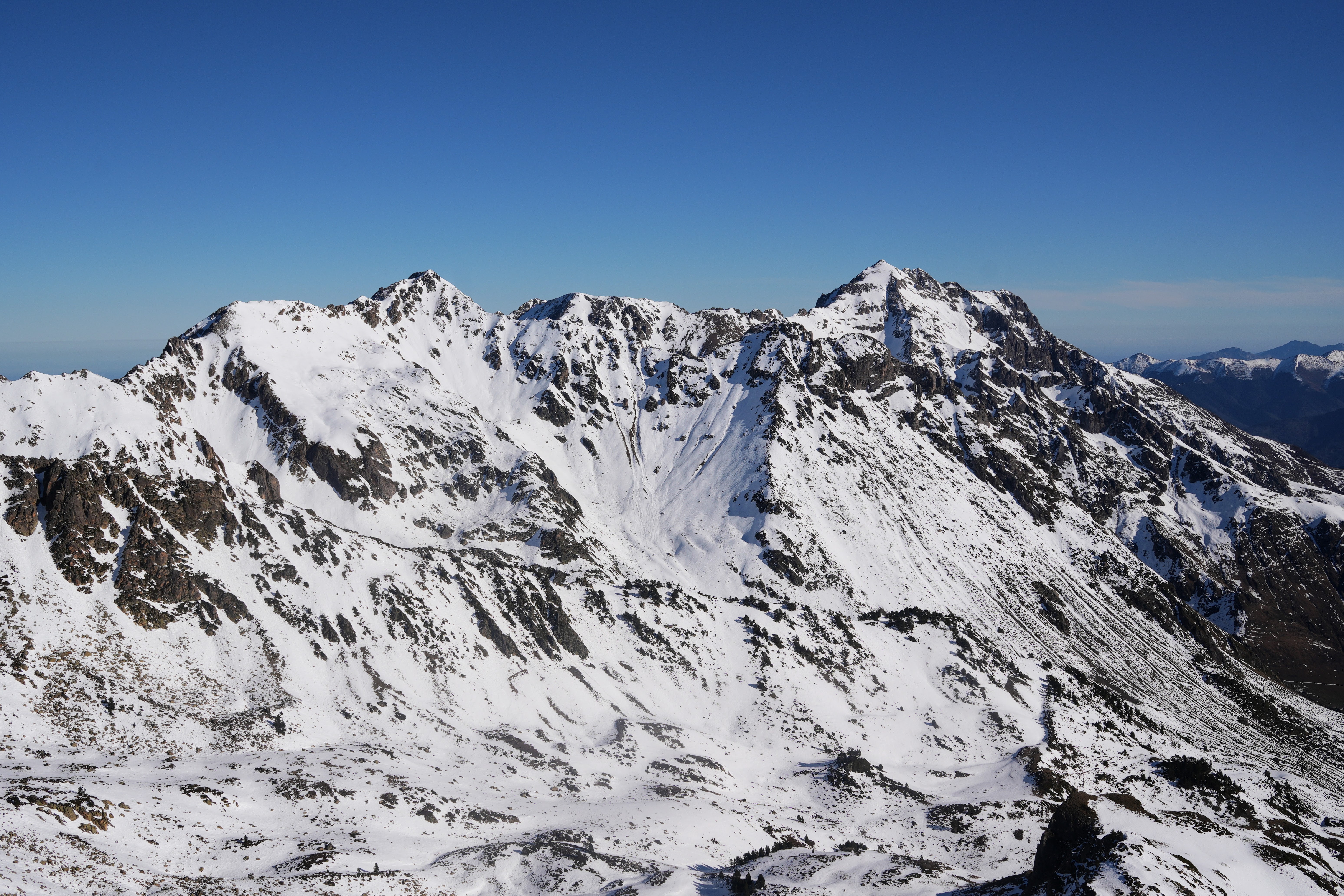 Massif de l'Arbizon depuis le Pichaley